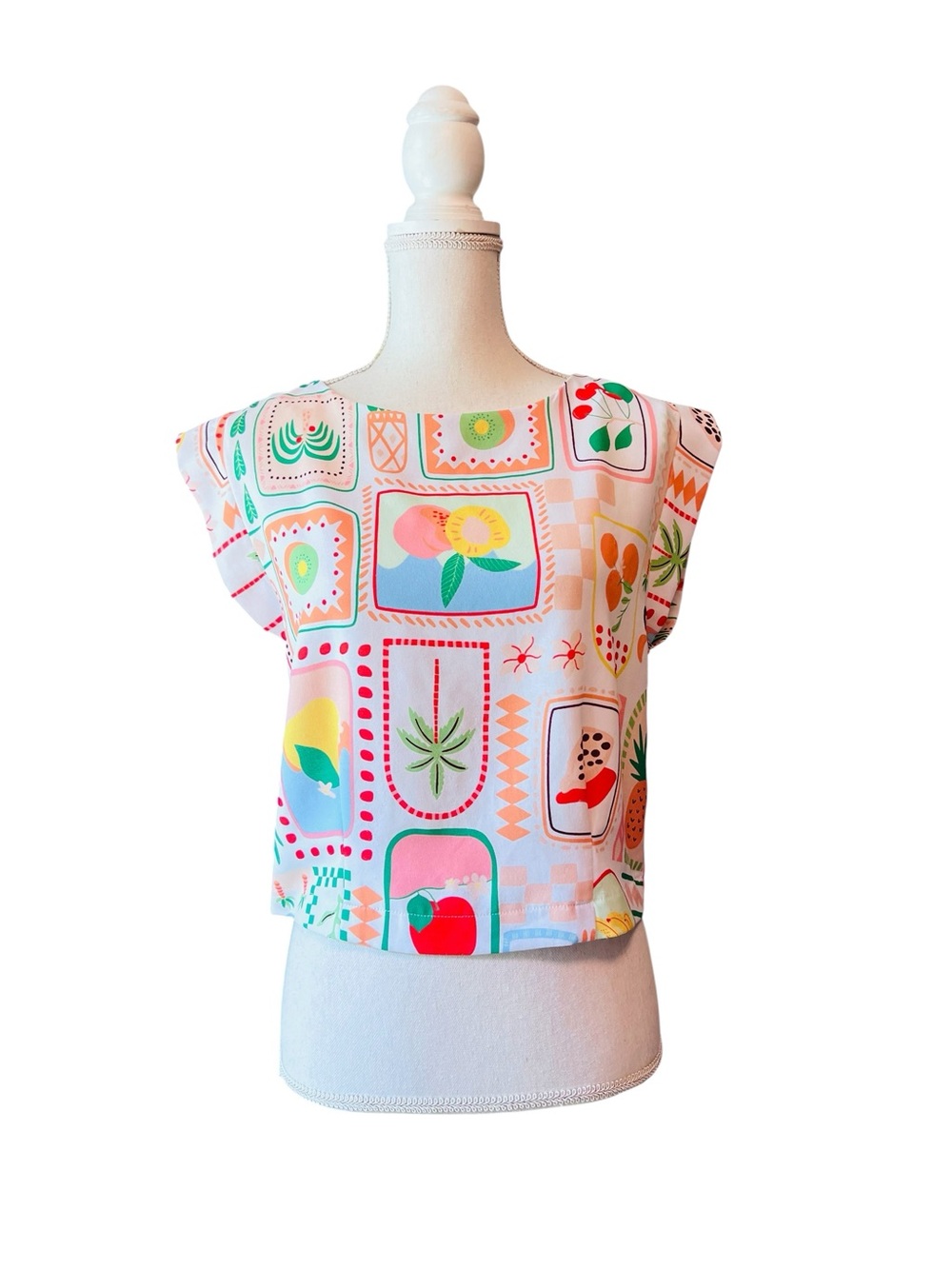 Bon Ami Women’s Multicolor Short Sleeve Fruit Graphic Crop Top